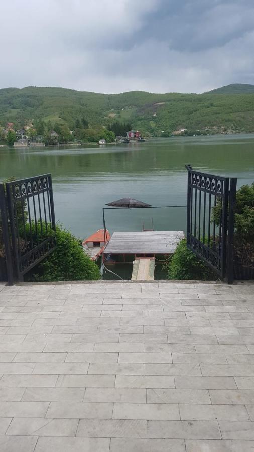 Lake House Novi Pazar Exteriér fotografie